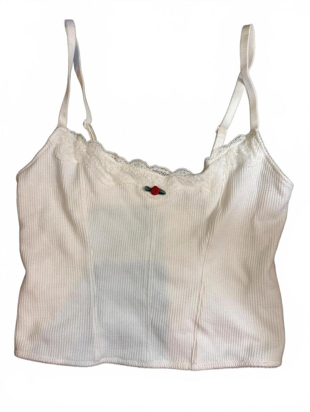 Colsie Women's White Ribbed Crop Camisole with Lace Trim and Rose Detail- medium